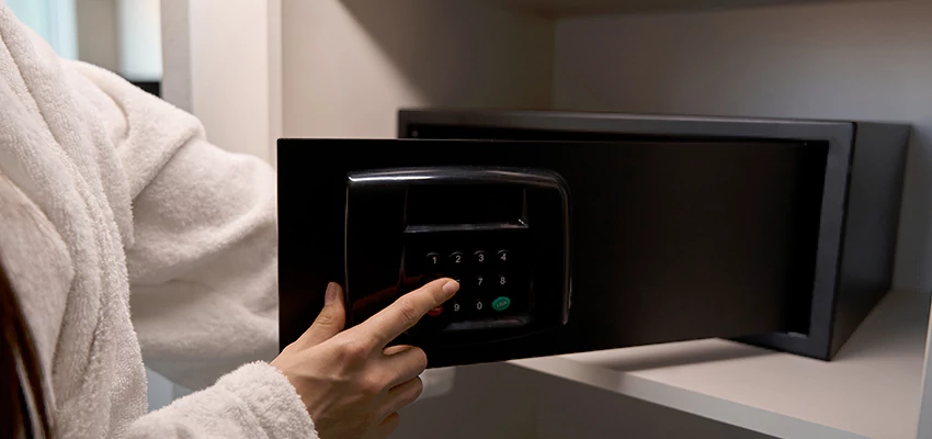 Safe Unlocking Service Company in Altadena, California